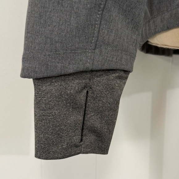 Mondetta | Gray Jacket - Picture 5 of 16